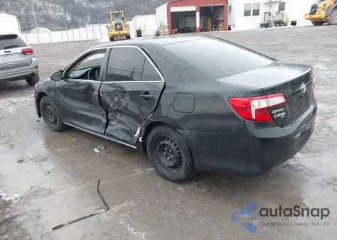 2012 Toyota Camry Le z USA, uszkodzony, nr VIN 4T1BF1FK8CU037814